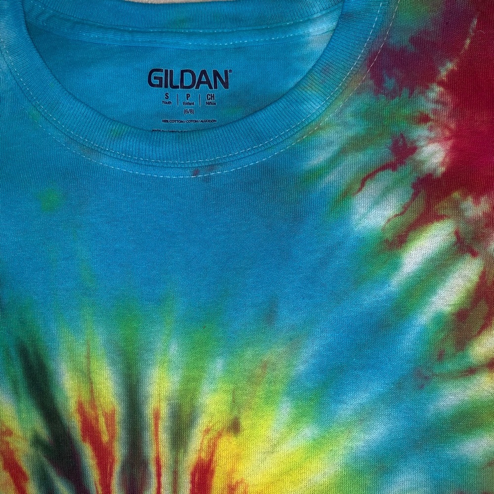 NWOT Gildan Youth Size Small Tie Dye Girls Boys - Picture 5 of 5